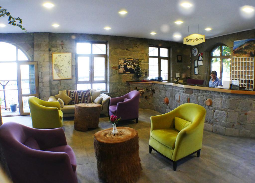 Assos Hotel Εξωτερικό φωτογραφία