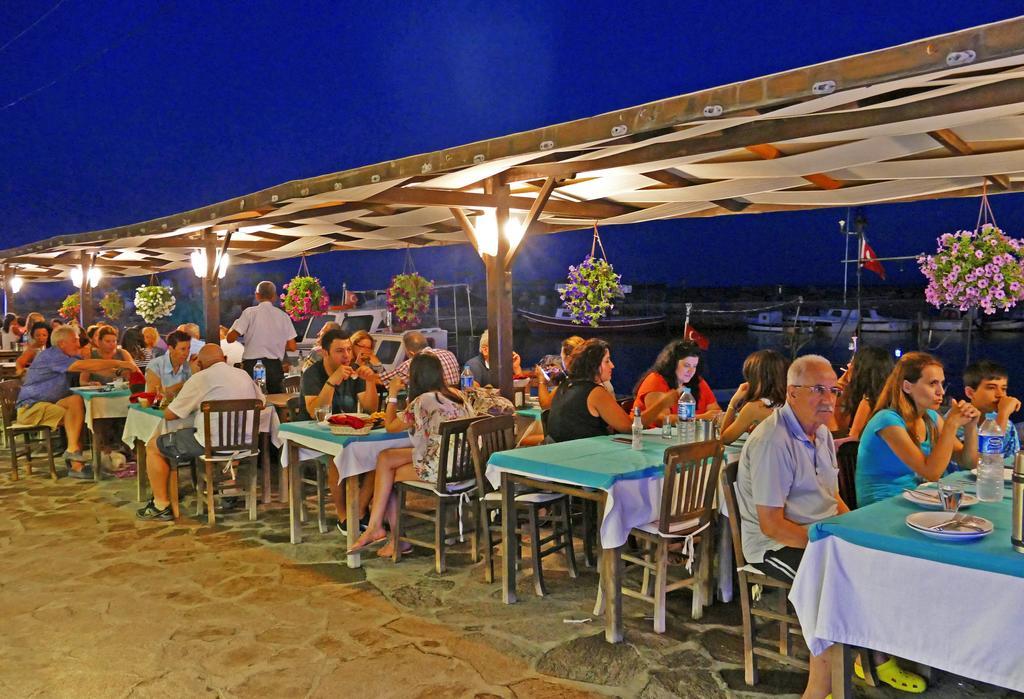 Assos Hotel Εξωτερικό φωτογραφία