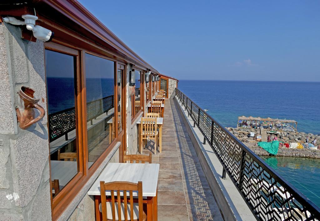 Assos Hotel Εξωτερικό φωτογραφία